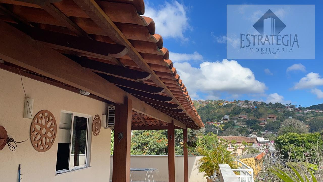 Cobertura à venda com 4 quartos, 2 suítes, 2 vagas e 240m² no Nogueira, Petrópolis (RJ) — foto 17 de 26