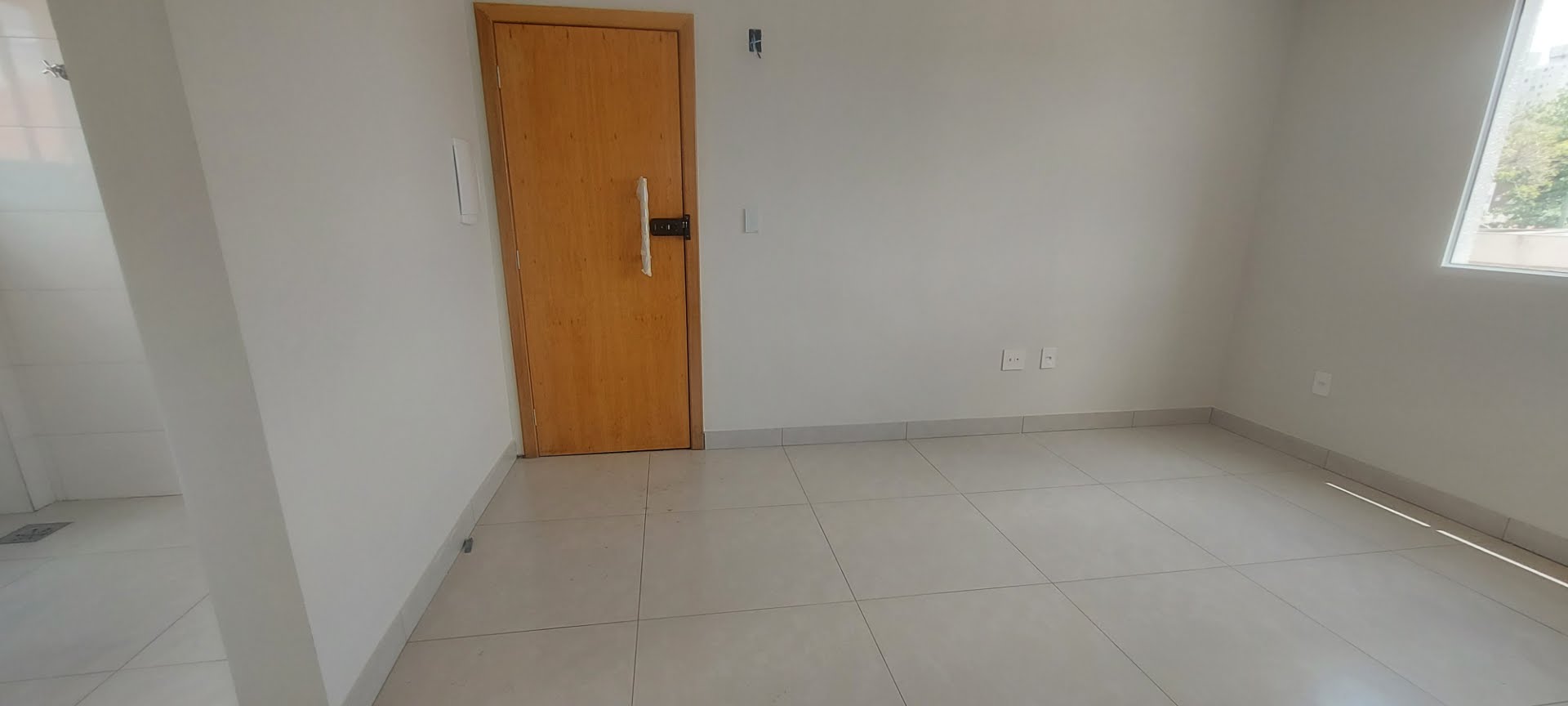 Apartamento à venda com 2 quartos, 1 banheiro, 1 vaga e 49m² no Santa Monica, Belo Horizonte — foto principal