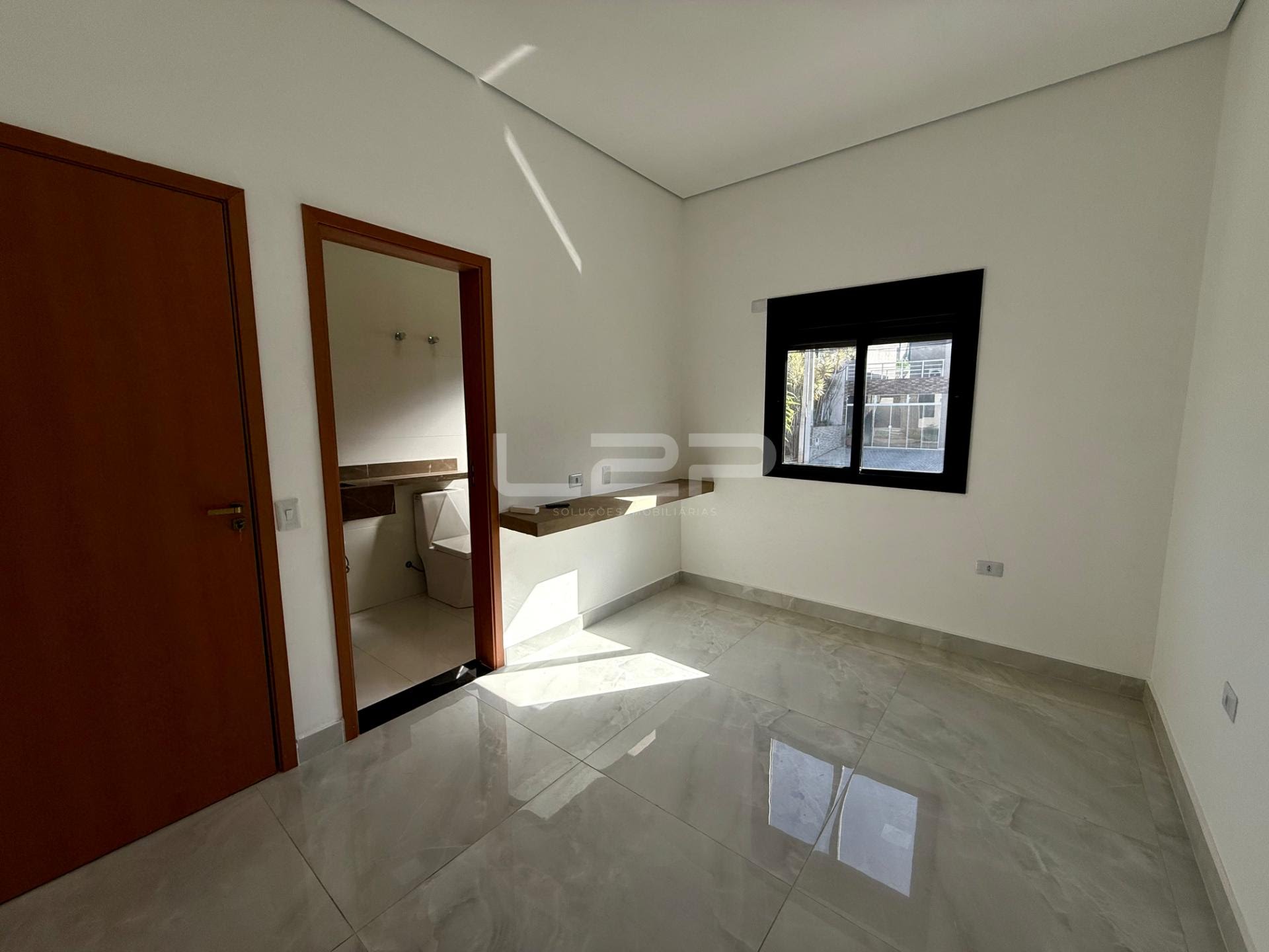 Casa à venda com 3 quartos, 2 suítes, 4 vagas e 236m² no Medeiros, Jundiaí (SP) — foto 23 de 30