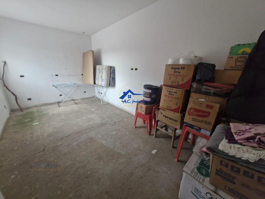 Casa à venda com 3 quartos, 1 suíte, 2 vagas e 177m² no Maracanã, Praia Grande (SP) — foto 19 de 26