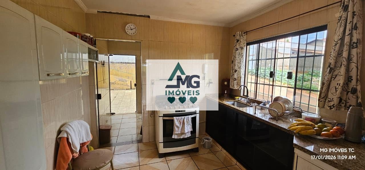 Casa à venda com 2 quartos, 1 suíte, 2 vagas e 128m² no Jardim Fabiana, Três Corações (MG) — foto 29 de 30