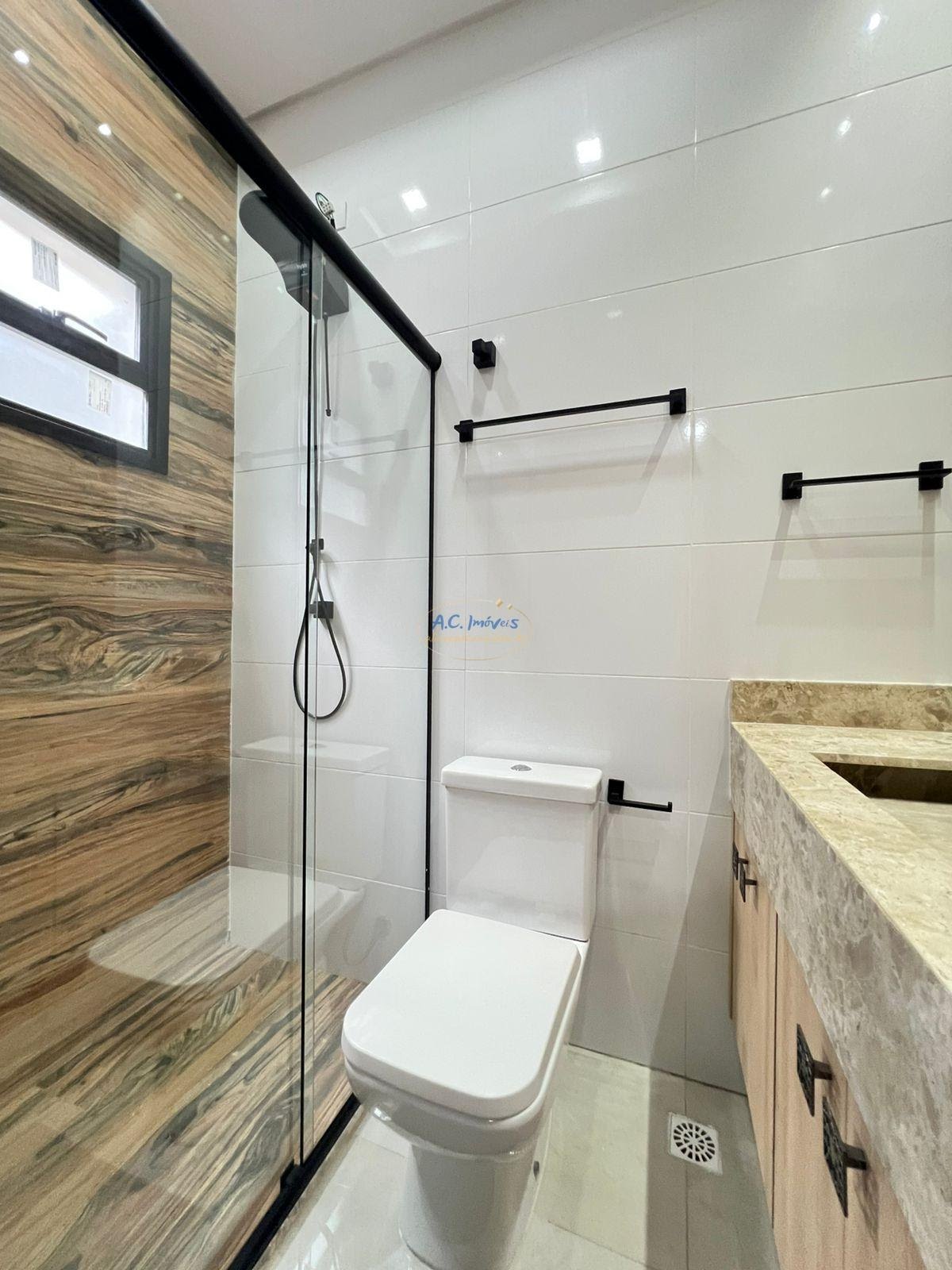 Casa à venda com 3 quartos, 2 suítes, 2 vagas e 118m² no Vilamar, Praia Grande (SP) — foto 11 de 22