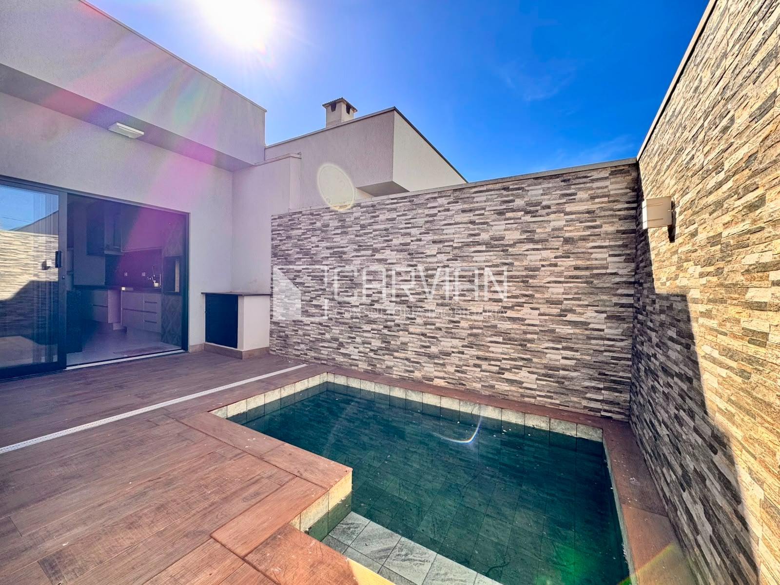 Casa à venda com 3 quartos, 1 suíte, 4 vagas e 148m² no Bonfim Paulista, Ribeirão Preto (SP) — foto 2 de 30
