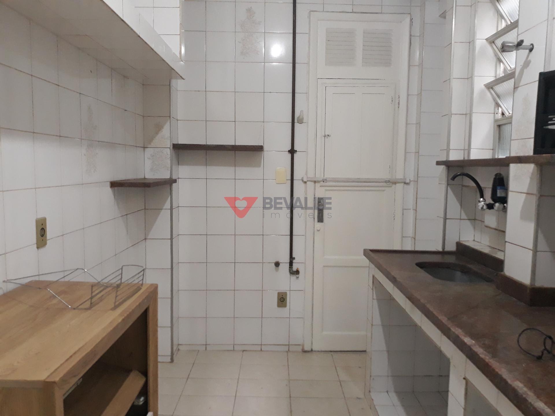 Apartamento à venda com 3 quartos, 2 banheiros e 148m² no Copacabana, Rio de Janeiro (RJ) — foto 26 de 30