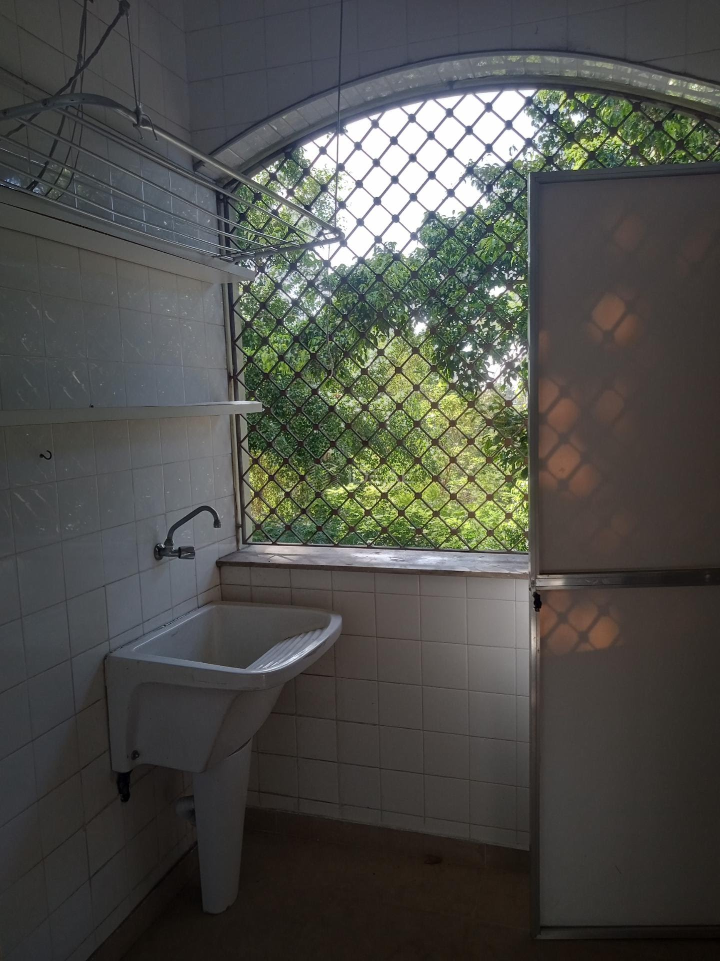 Apartamento para alugar com 3 quartos, 1 suíte, 1 vaga e 100m² no Centro, Campos dos Goytacazes (RJ) — foto 6 de 17