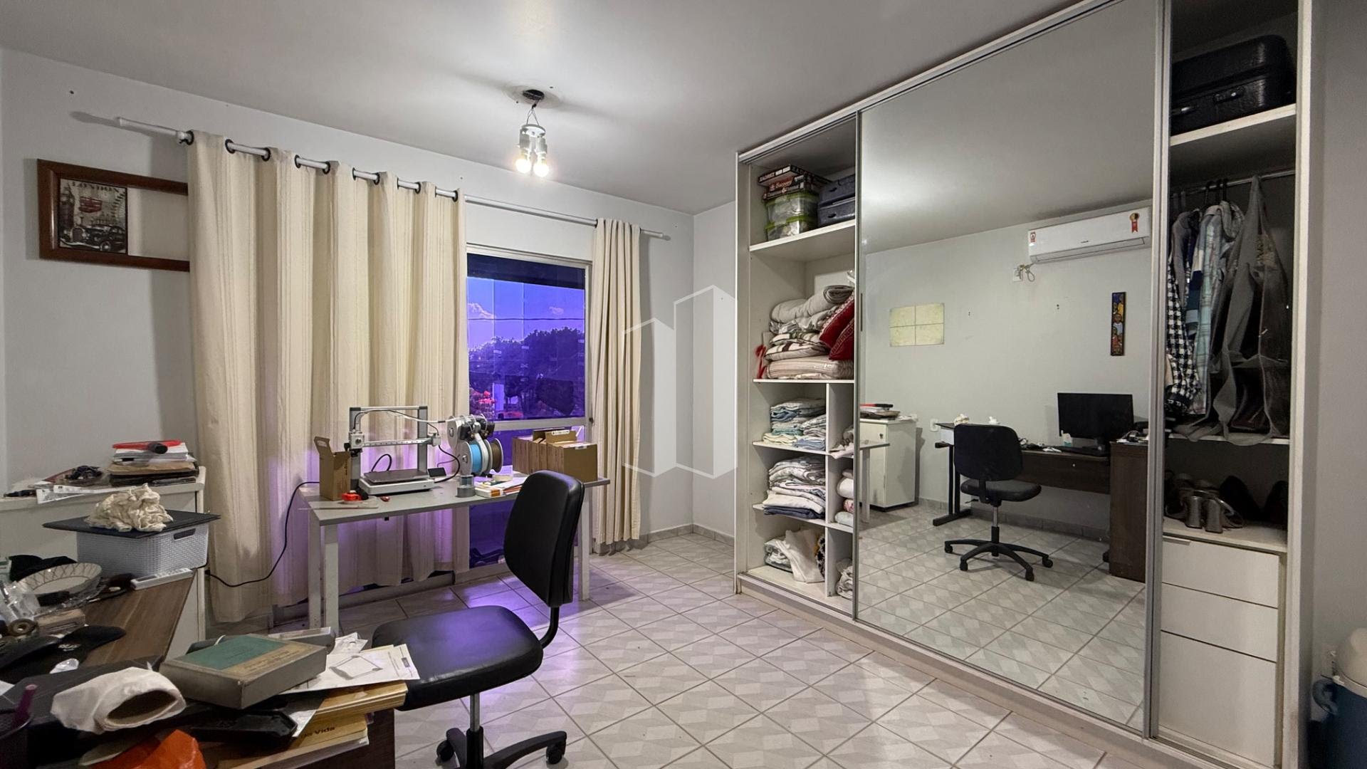 Casa à venda com 4 quartos, 3 suítes, 2 vagas e 224m² no Jardim América, Goiânia (GO) — foto 16 de 16