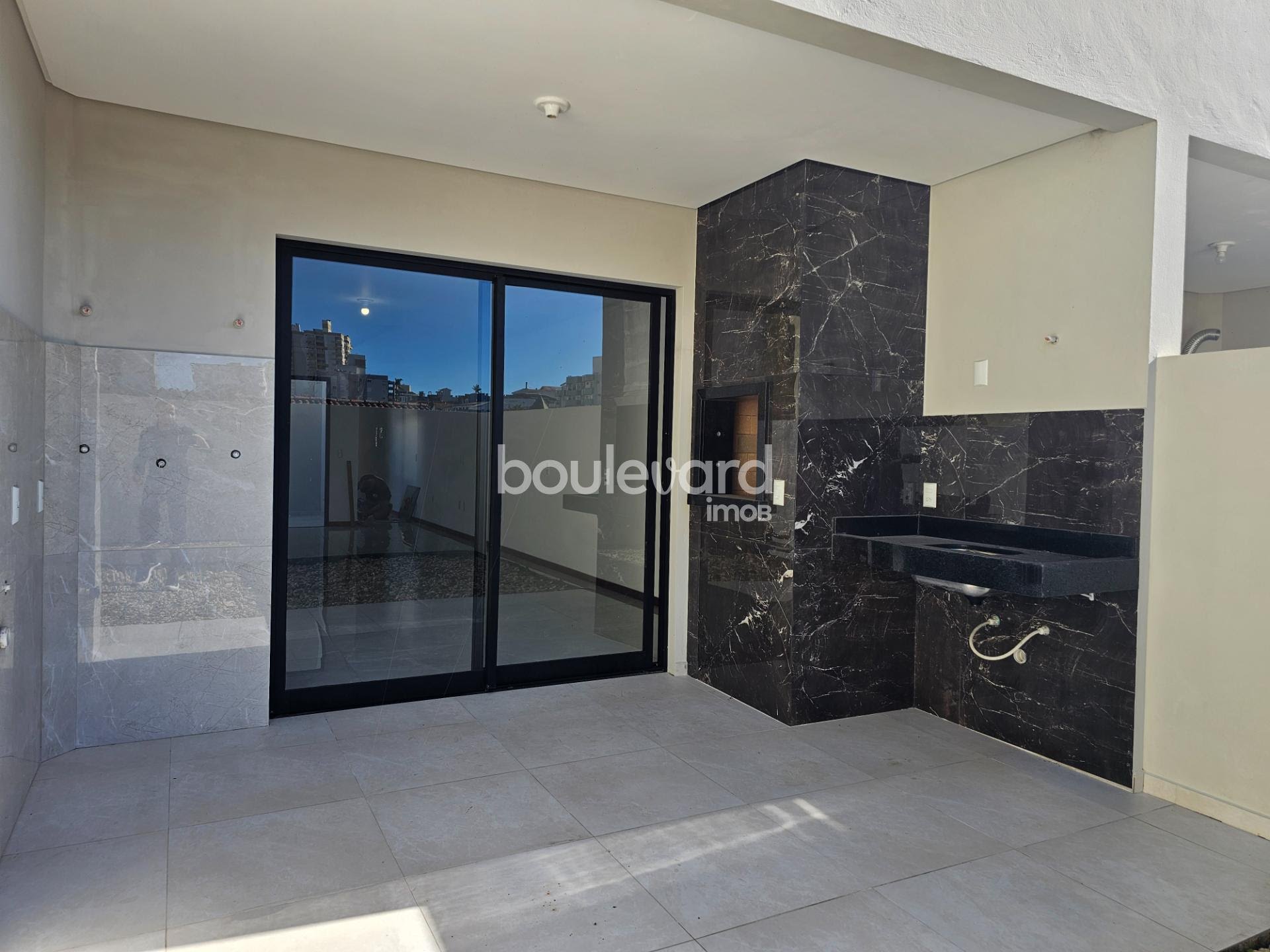 Casa à venda com 3 quartos, 1 suíte, 2 vagas e 179m² no Barreiros, São José (SC) — foto 12 de 30
