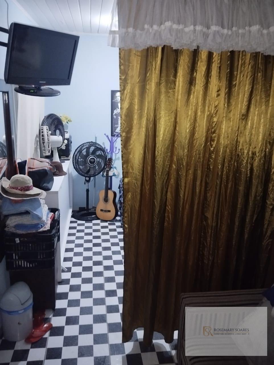 Quarto 01