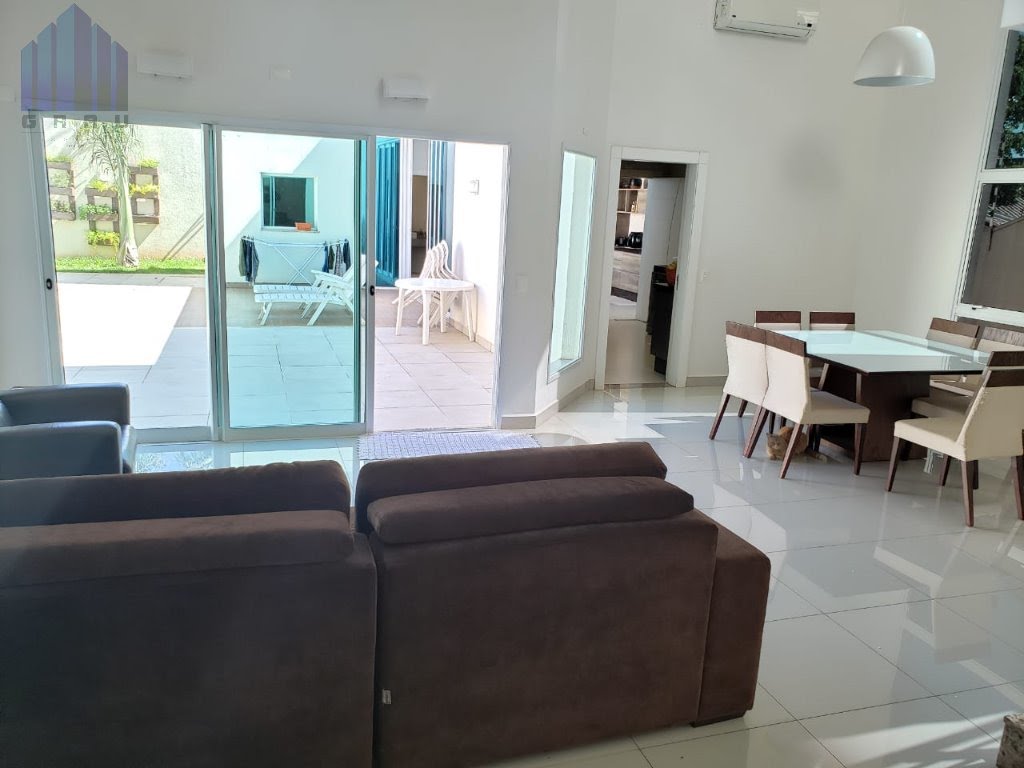 Casa Sobrado em Jardim Eliza  -  Foz do Iguaçu