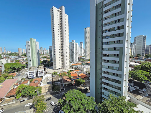 Compre Apartamento à venda no Rosarinho com 135m², 3 quartos (2 suítes) e lazer completo no Edf. Alice Queiroz. Agende sua visita com Leicam Maciel!