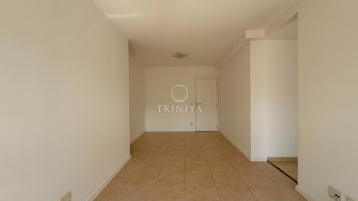 sala-trinitaimobiliaria-maayan