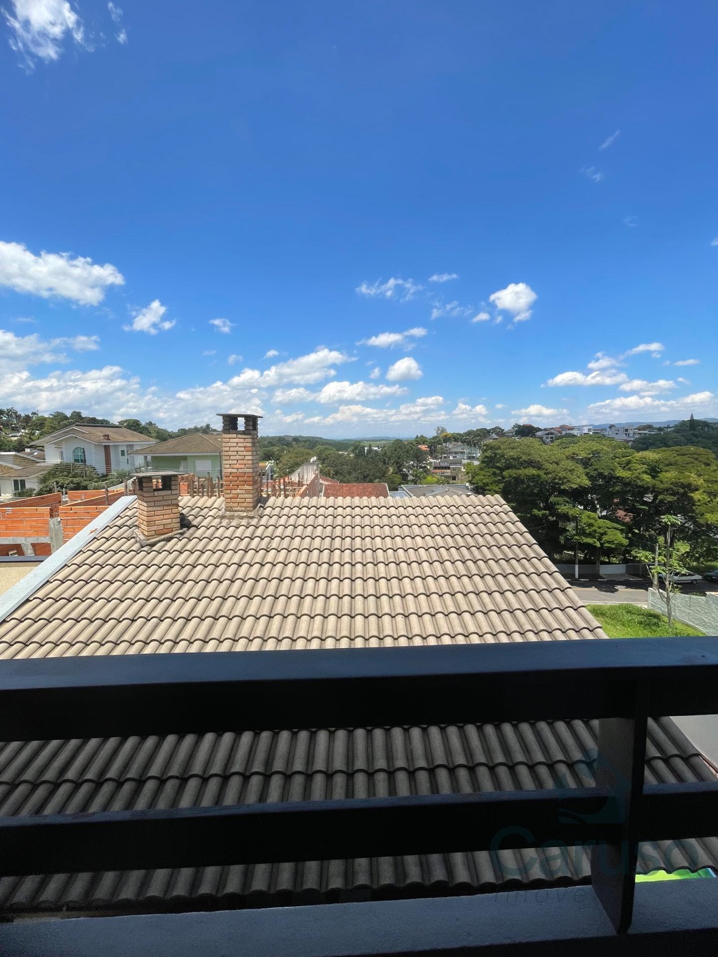 Casa à venda com 3 quartos, 1 suíte, 2 vagas e 267m² no Condomínio Arujazinho IV, Arujá (SP) — foto 9 de 29