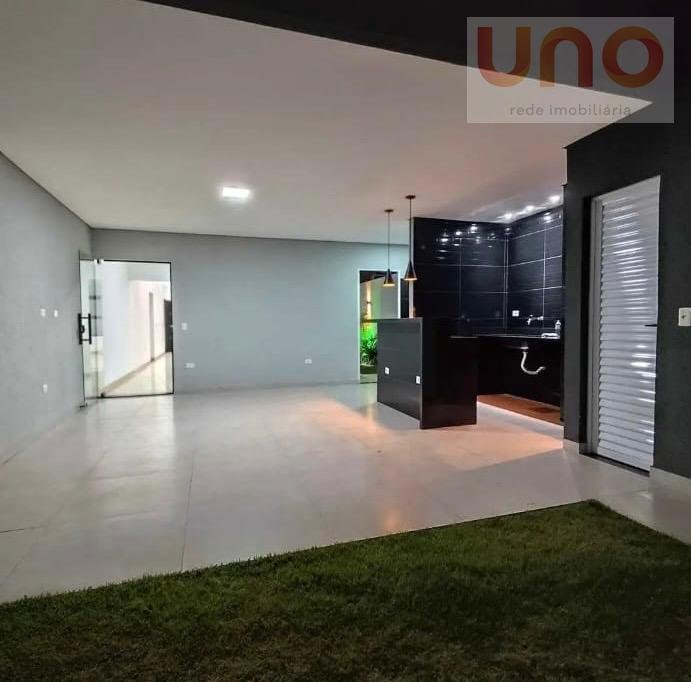 Casa à venda com 3 quartos, 1 suíte, 4 vagas e 157m² no Jardim Seminario, Campo Grande (MS) — foto 10 de 10