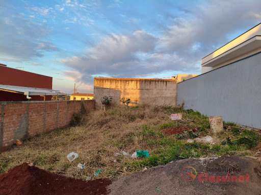 Lote / Terreno em Jardim Casa Grande III  -  Ivaiporã