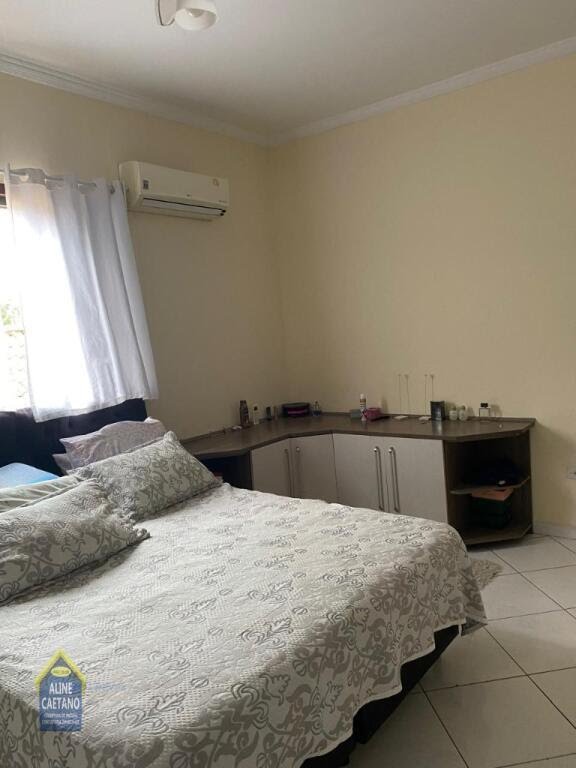 Casa à venda com 3 quartos, 1 suíte, 2 vagas e 130m² no Vila Caiçara, Praia Grande (SP) — foto 10 de 27