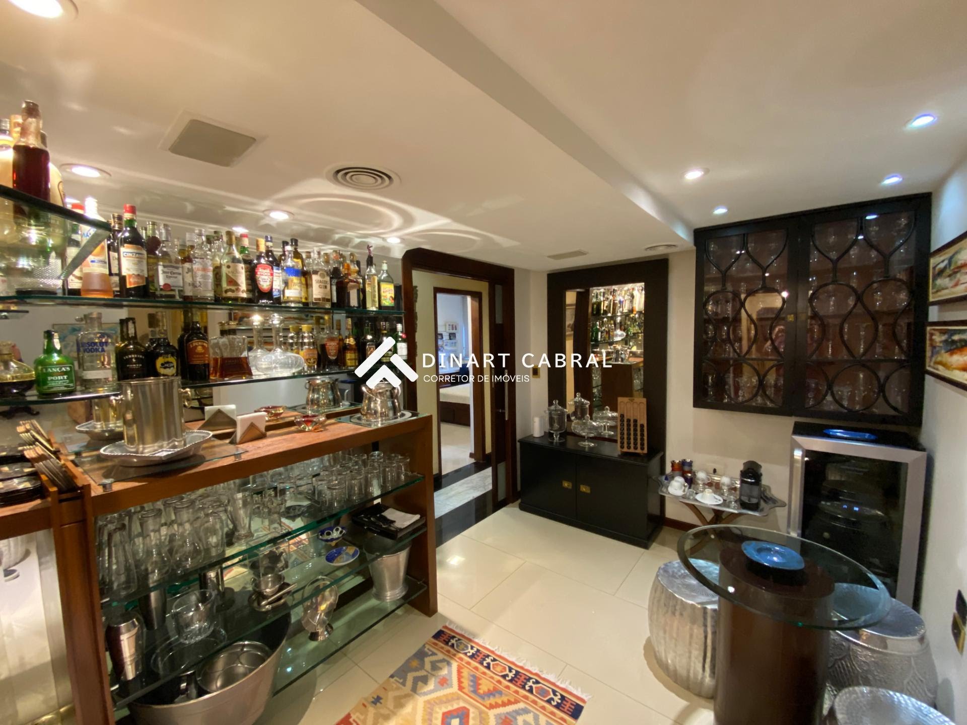 Apartamento à venda com 4 quartos, 2 suítes, 1 vaga e 300m² no Copacabana, Rio de Janeiro (RJ) — foto 19 de 30