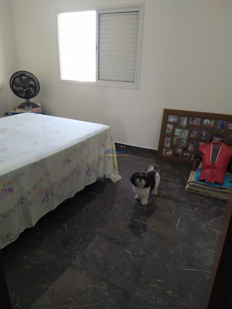 Casa à venda com 3 quartos, 1 suíte, 2 vagas e 90m² no Vila Tupi, Praia Grande (SP) — foto 8 de 21