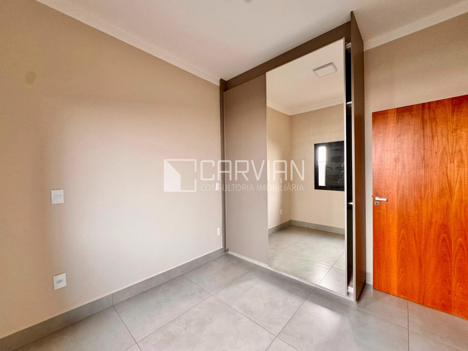Casa à venda com 3 quartos, 1 suíte, 4 vagas e 148m² no Bonfim Paulista, Ribeirão Preto (SP) — foto 3 de 30