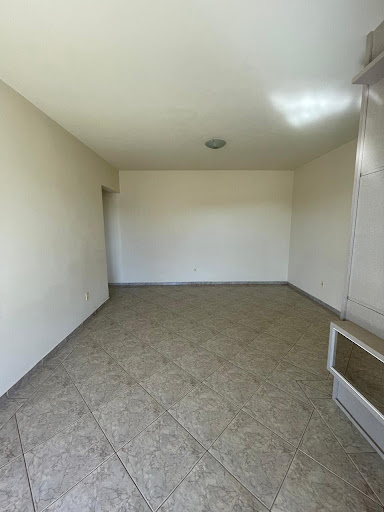 Sala ampla