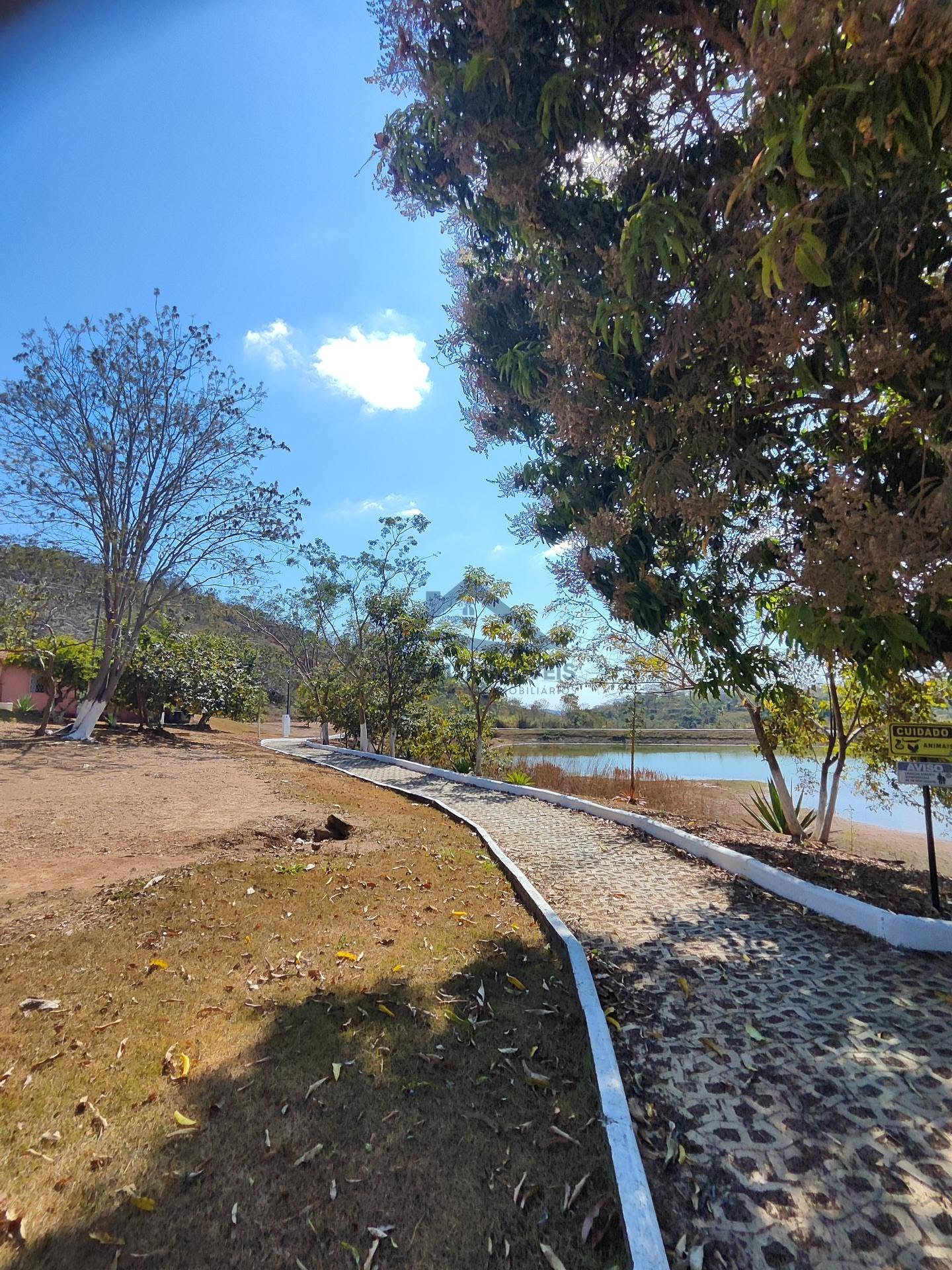 Terreno à venda com 1000m² de terreno no Condomínio Residencial Vale do Sol, Funilândia (MG) — foto 11 de 23