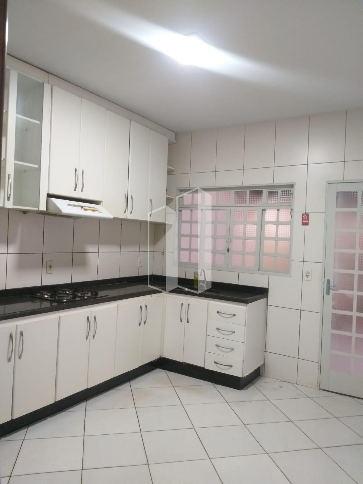 Casa à venda com 3 quartos, 1 suíte, 4 vagas e 140m² no Jardim Nova Era, Aparecida de Goiânia (GO) — foto 8 de 19