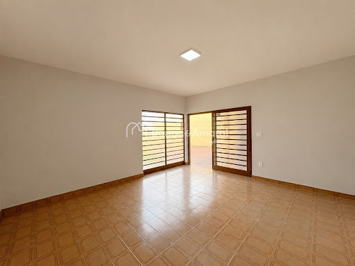 Casa, 3 quartos, 259 m² - Foto 5