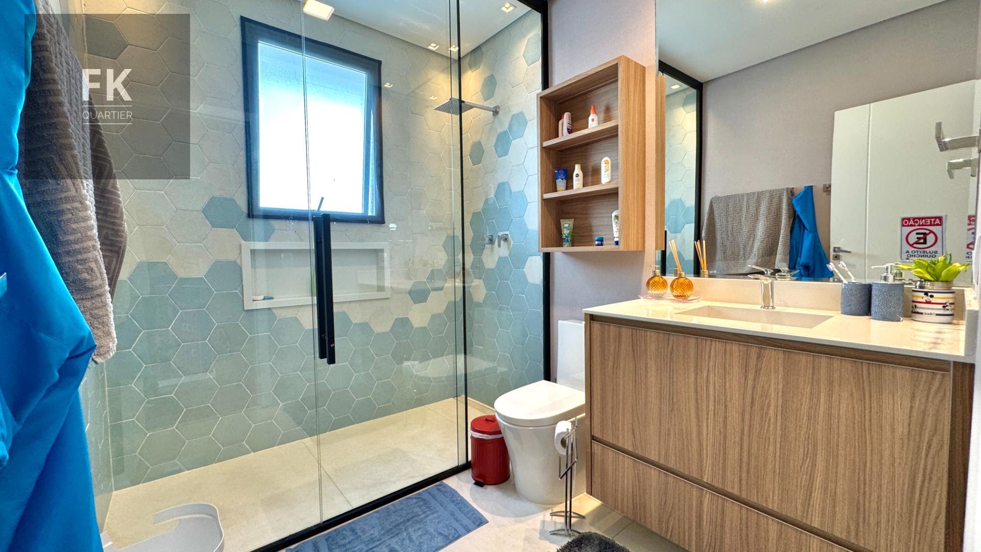 Casa à venda com 4 quartos, 4 suítes, 6 vagas e 574m² no Cidade Tamboré, Santana de Parnaíba (SP) — foto 17 de 26