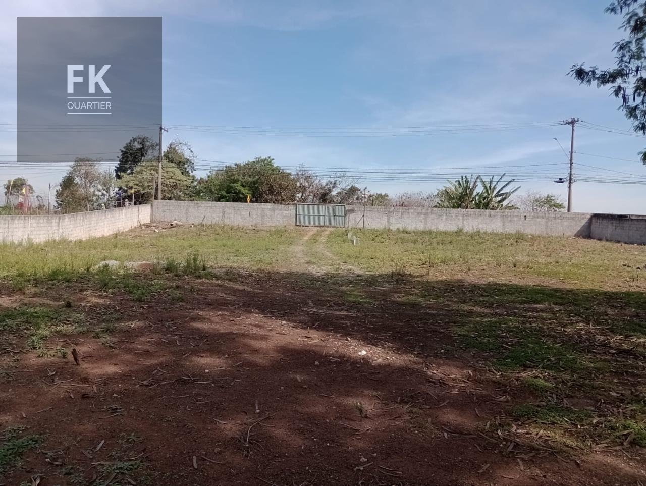 Terreno à venda com 3750m² de terreno no Tanquinho, Santana de Parnaíba — foto principal