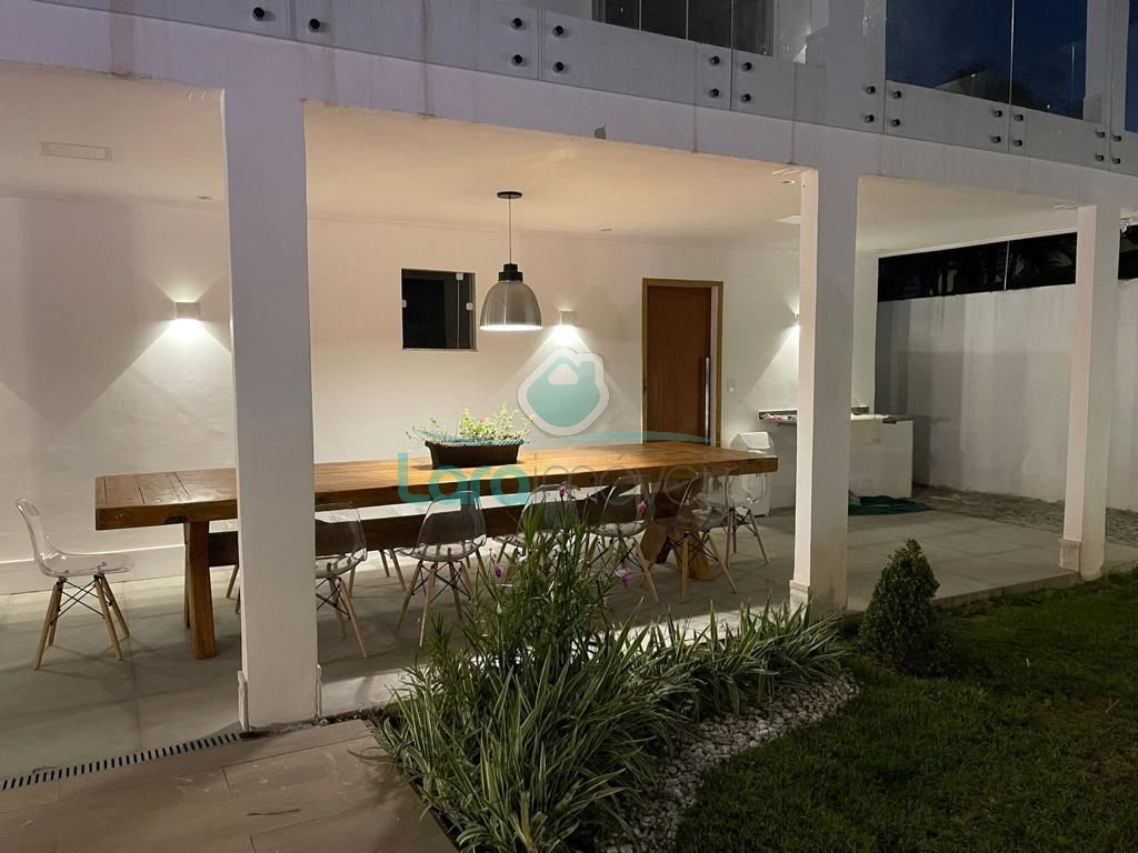 Casa à venda com 4 quartos, 4 suítes, 3 vagas e 600m² no Extensão do Bosque, Rio das Ostras (RJ) — foto 14 de 30