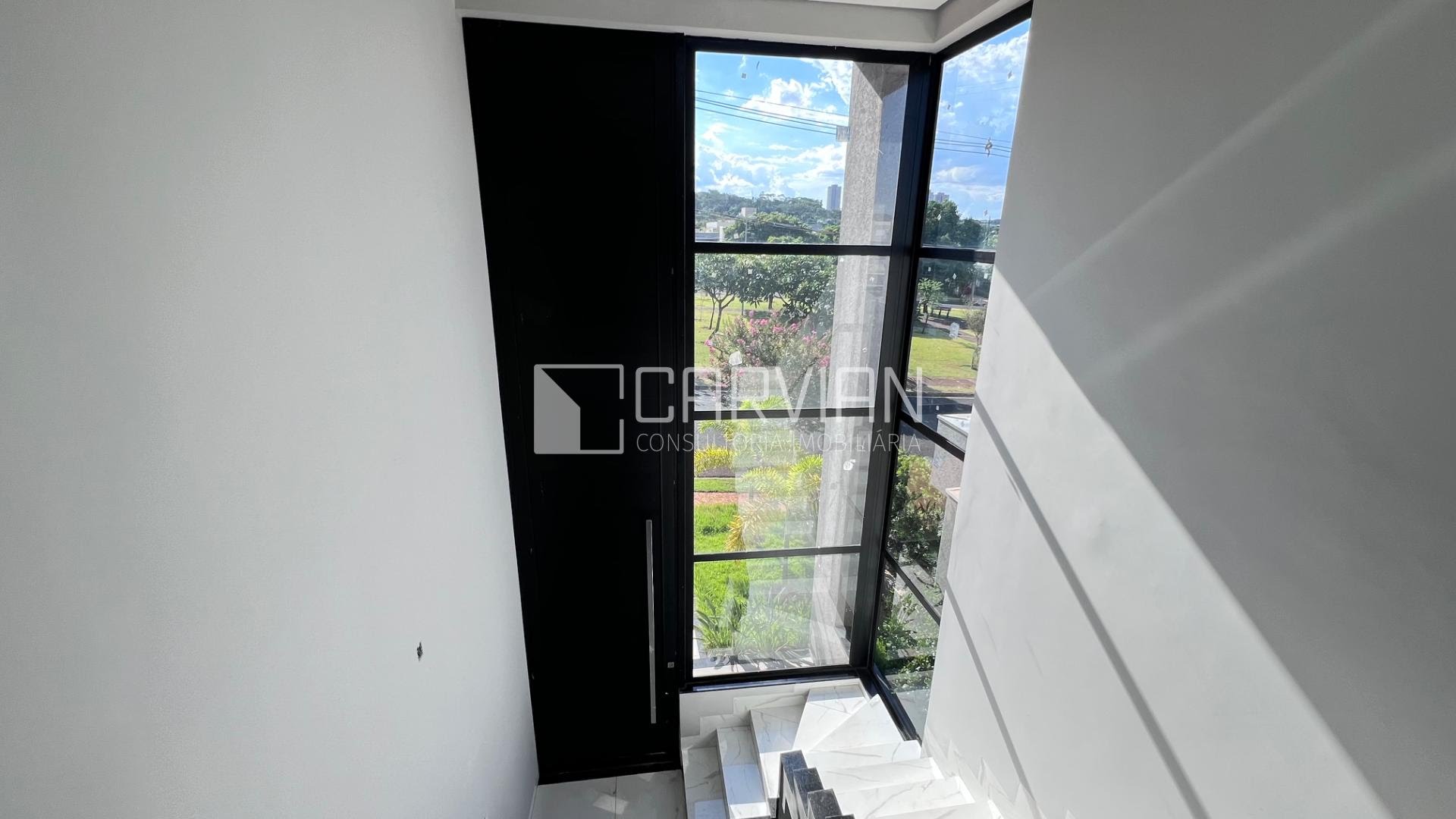 Casa à venda com 3 quartos, 3 suítes, 2 vagas e 247m² no Jardim Cybelli, Ribeirão Preto (SP) — foto 9 de 29