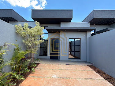 Casa à venda no bairro Madrid, Cascavel: 2 quartos, 69m², R$375 mil