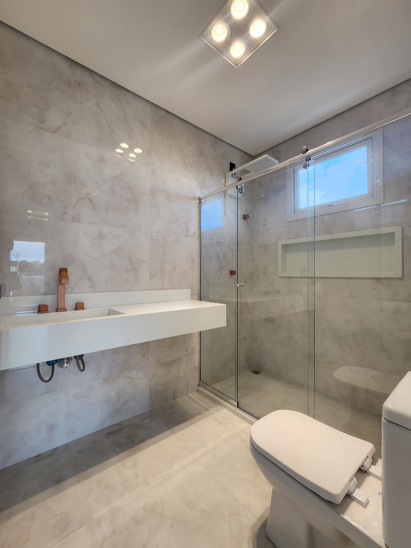 Casa à venda com 4 quartos, 3 suítes, 4 vagas e 165m² no Sim, Feira de Santana (BA) — foto 14 de 14