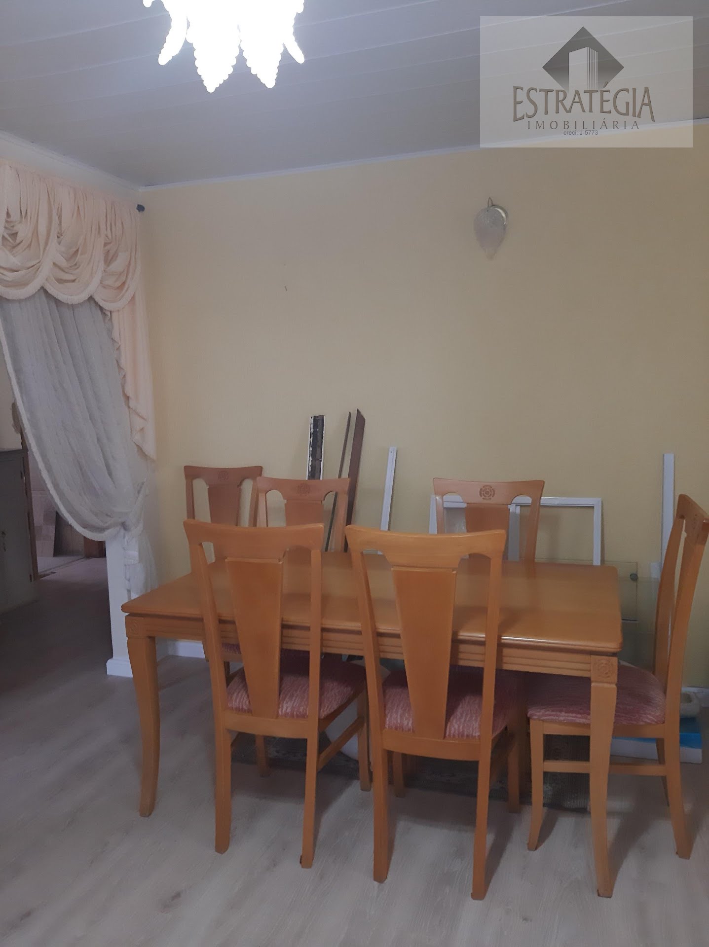 Casa à venda com 3 quartos, 3 banheiros, 3 vagas e 200m² no Mosela, Petrópolis (RJ) — foto 9 de 15