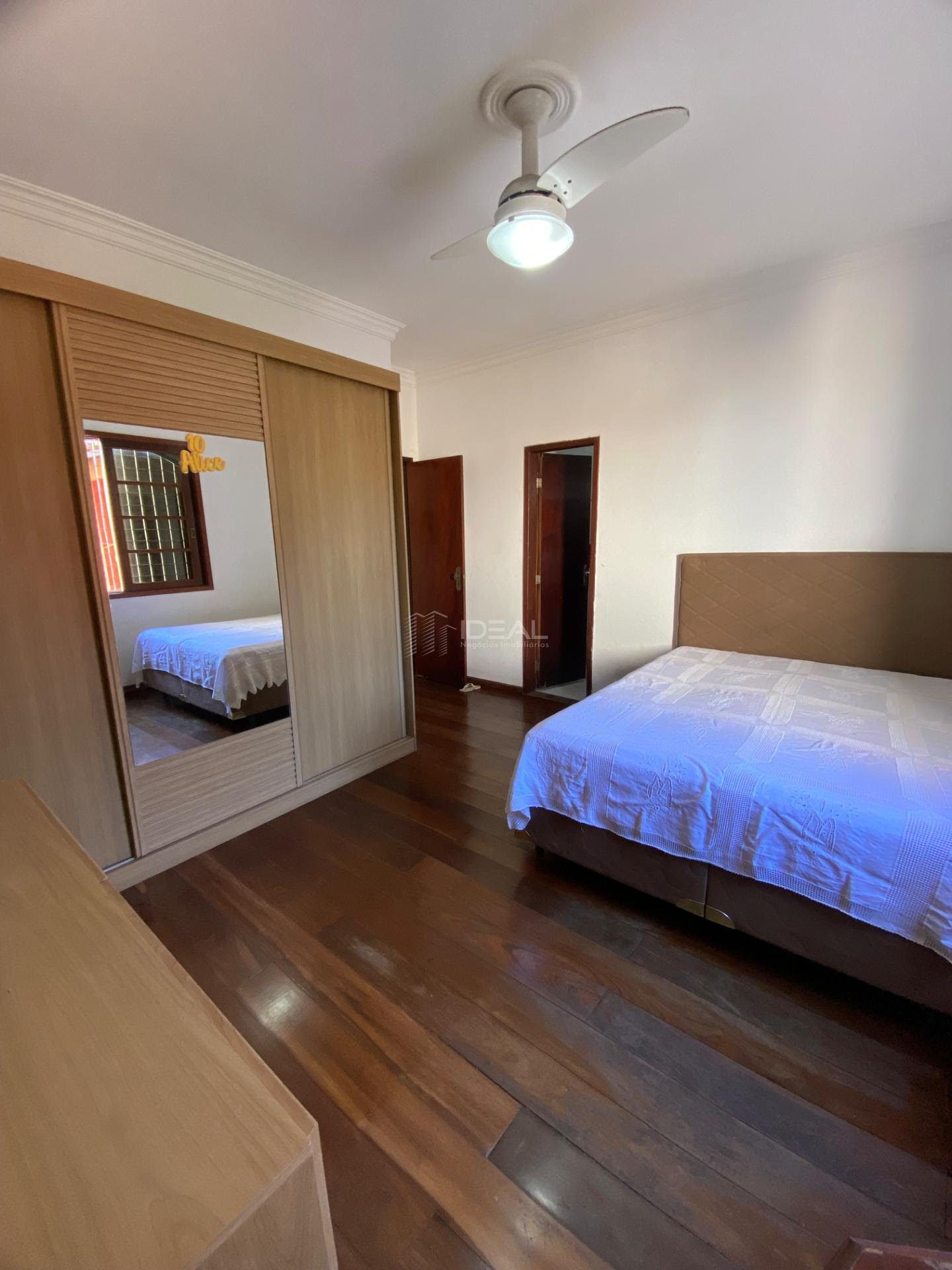 Casa à venda com 3 quartos, 1 suíte, 6 vagas e 250m² no Parque Oliveira Botelho, Campos dos Goytacazes (RJ) — foto 24 de 25