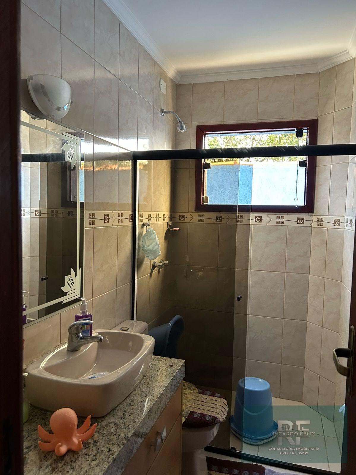 Casa à venda com 3 quartos, 3 suítes, 2 vagas e 360m² no Jardim Bela Vista, Rio das Ostras (RJ) — foto 13 de 30