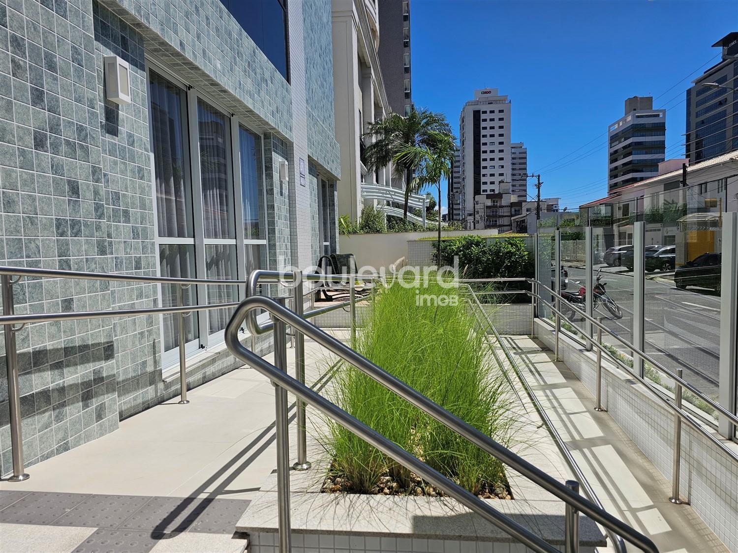 Apartamento à venda com 2 quartos, 1 suíte, 1 vaga e 105m² no Kobrasol, São José (SC) — foto 4 de 14