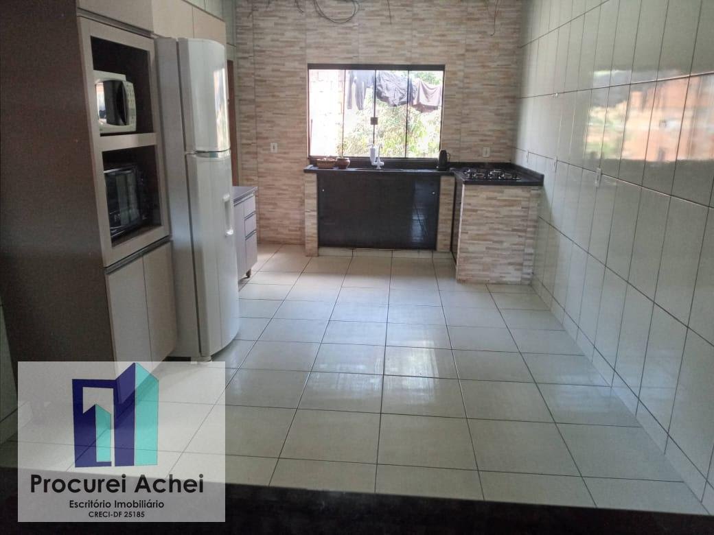 Casa à venda com 2 quartos, 1 suíte, 3 vagas e 200m² no Quintas do Amanhecer II (planaltina), Planaltina (DF) — foto 6 de 8