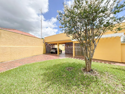 Casa, 3 quartos, 259 m² - Foto 37
