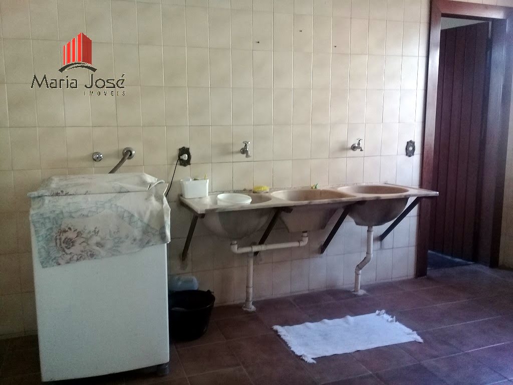 Casa à venda com 4 quartos, 1 suíte, 3 vagas e 1080m² no São Geraldo, Sete Lagoas (MG) — foto 26 de 30