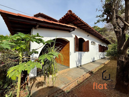Casa de Alto Padrão no bairro São José, Pará de Minas | 6 Dormitórios