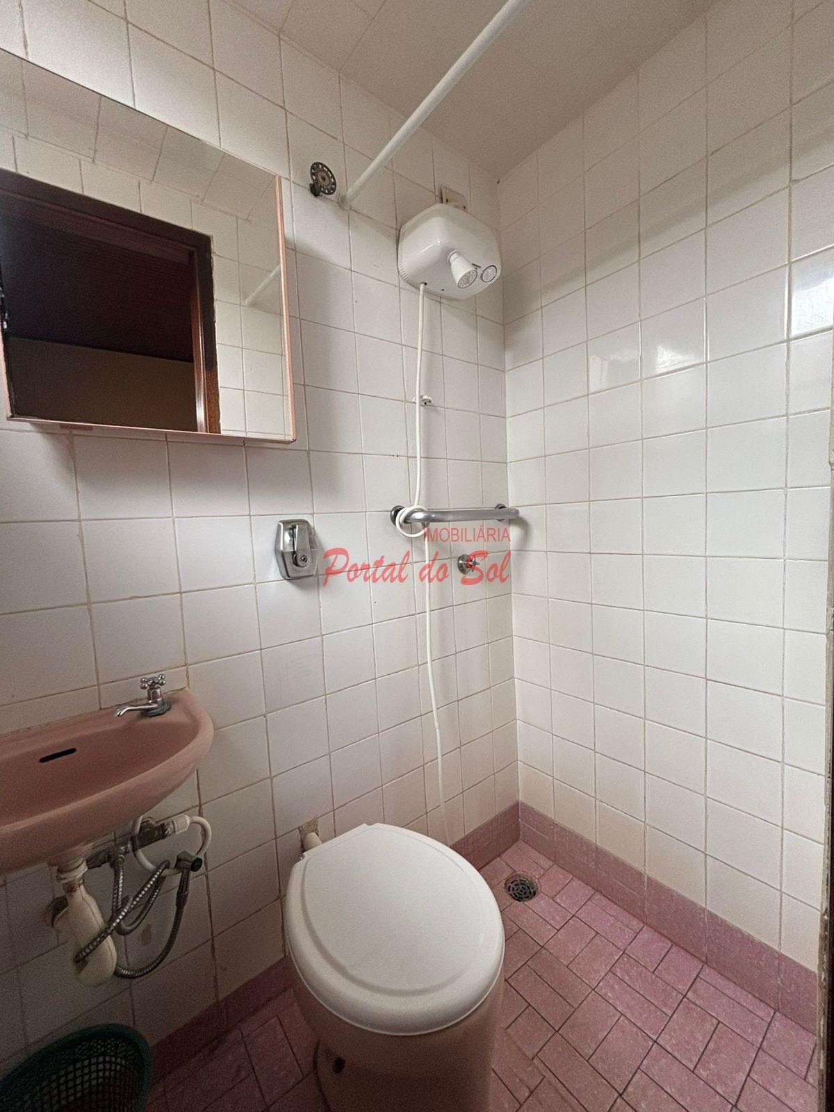 Casa para alugar com 4 quartos, 1 suíte e 1 vaga no Centro, Santo Antônio da Platina (PR) — foto 8 de 16