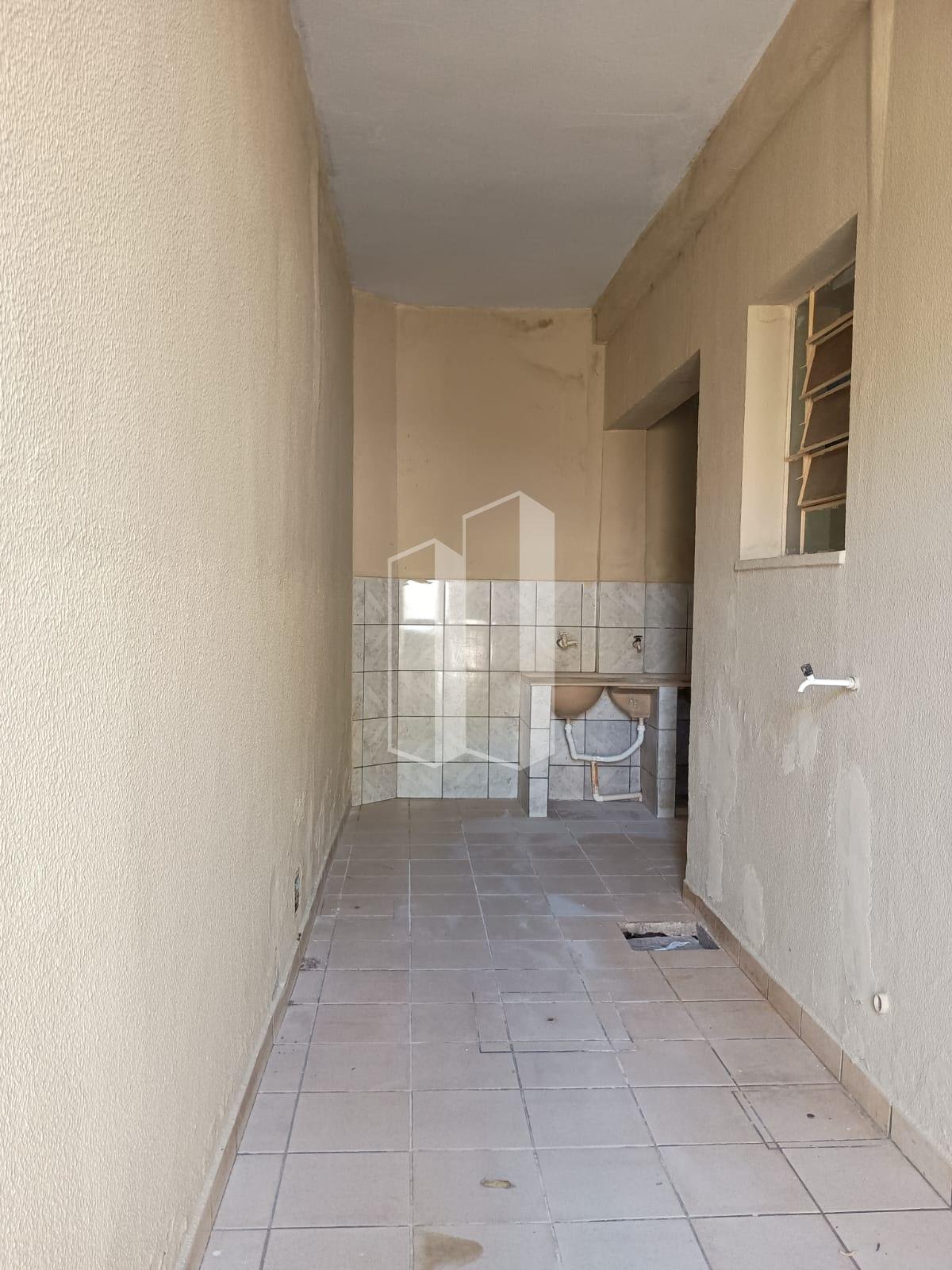Casa para alugar com 3 quartos, 1 banheiro, 1 vaga e 70m² no Setor Leste Universitário, Goiânia (GO) — foto 5 de 28