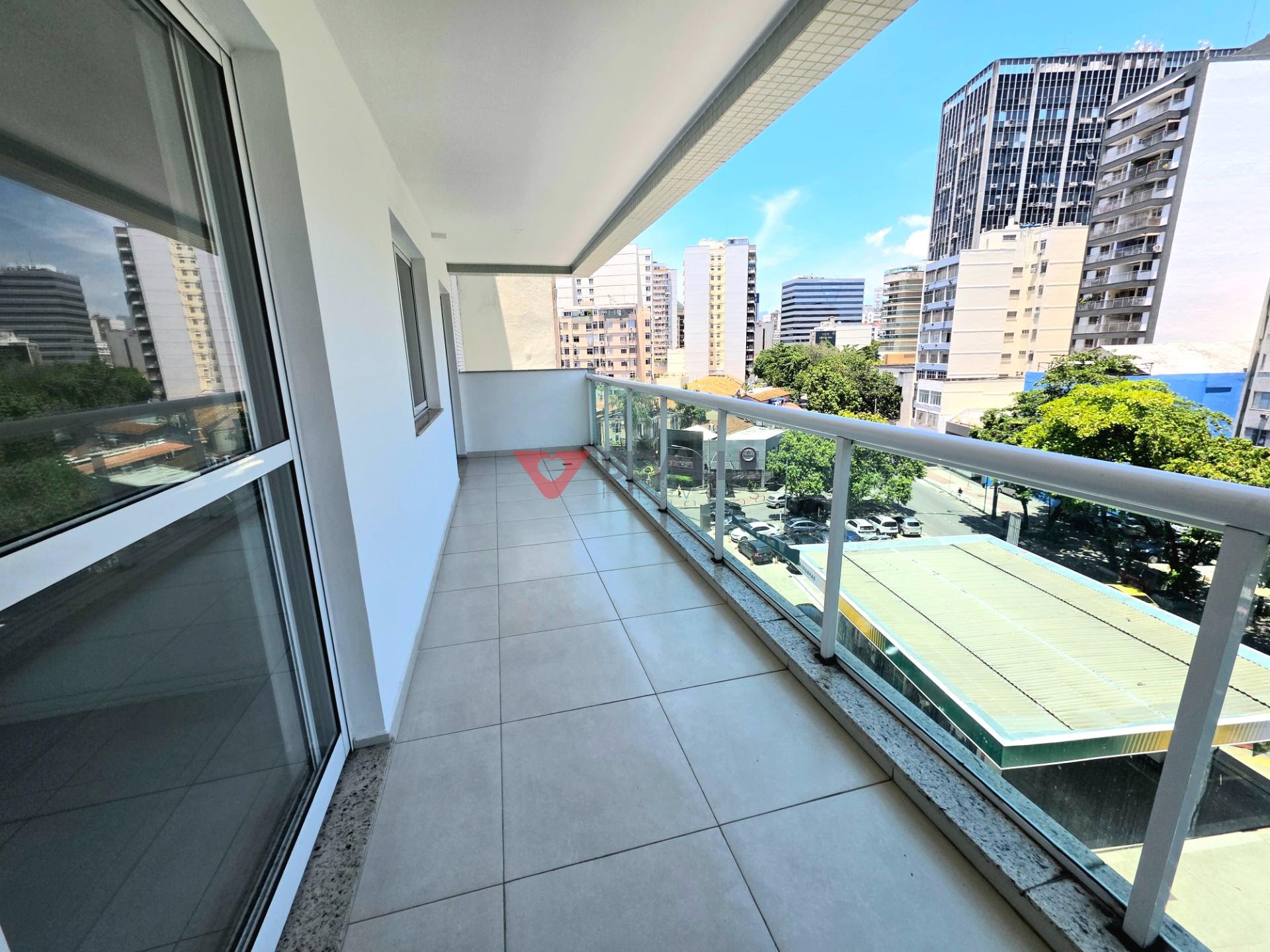 Apartamento à venda com 3 quartos, 1 suíte, 1 vaga e 94m² no Botafogo, Rio de Janeiro (RJ) — foto 8 de 20