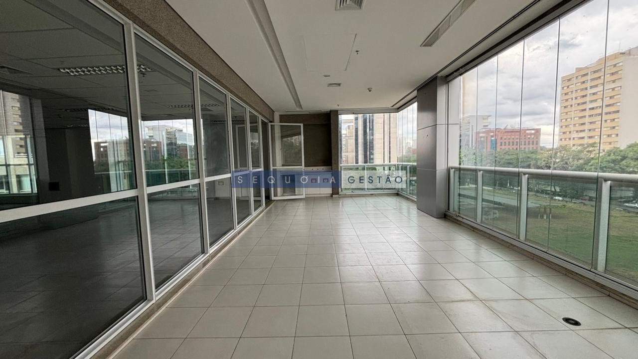 Comercial à venda com 10 banheiros, 30 vagas e 1081m² no Várzea de Baixo, São Paulo (SP) — foto 15 de 30