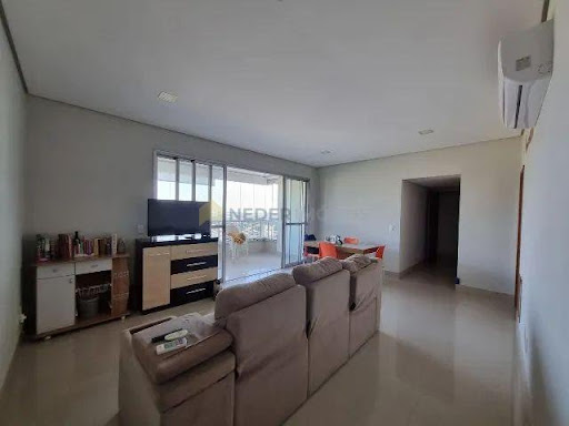 Apartamento em Jardim Petropolis  -  Cuiabá