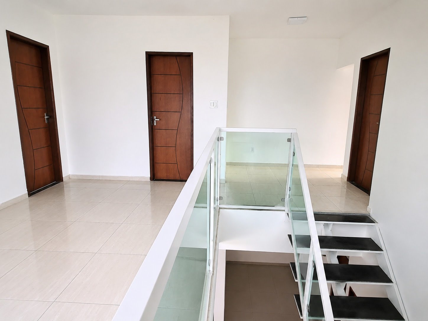 Casa à venda com 3 quartos, 2 suítes, 2 vagas e 273m² no Jardim Cruzeiro, Feira de Santana (BA) — foto 14 de 16