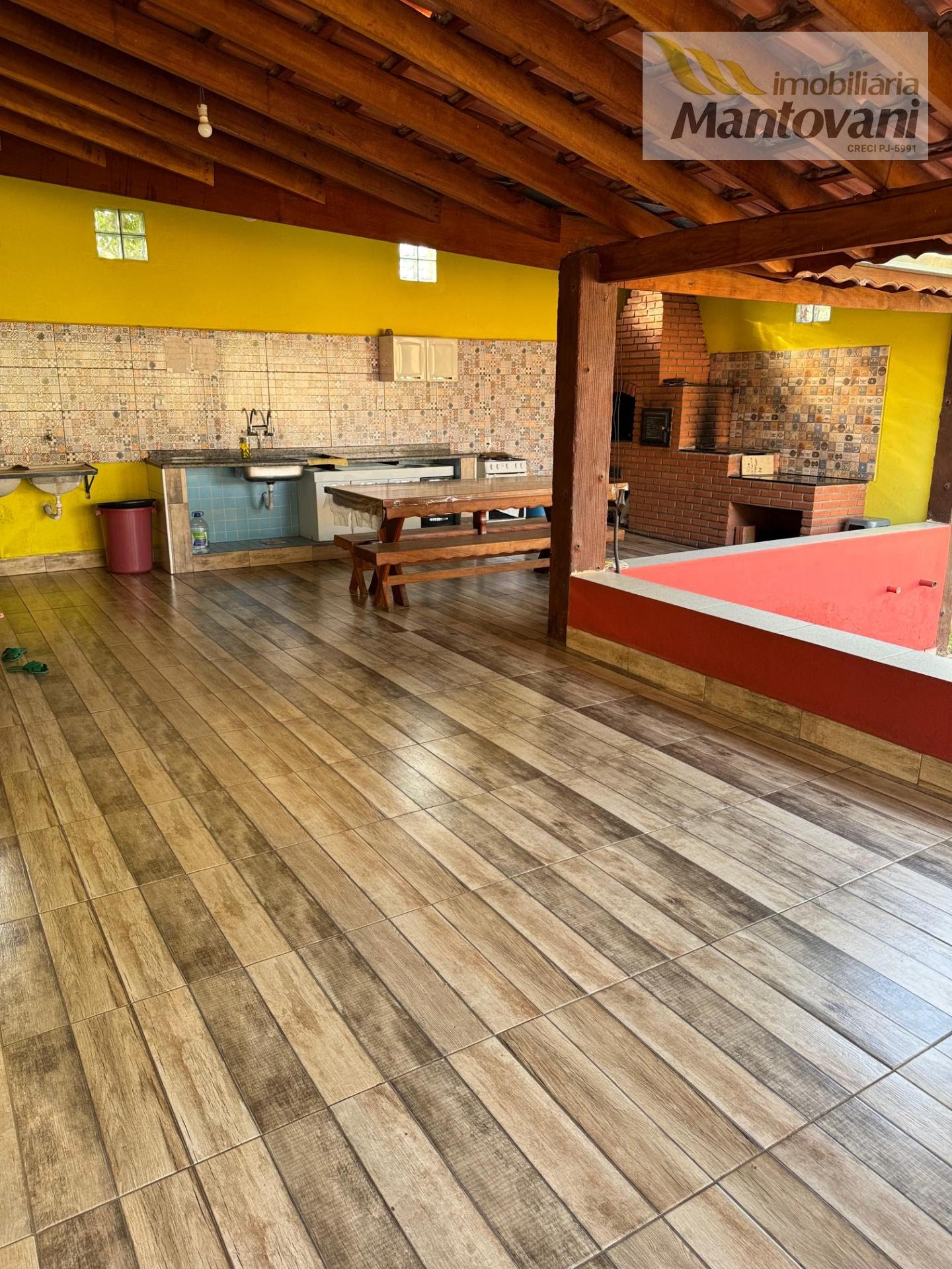Casa à venda com 3 quartos, 2 banheiros, 5 vagas e 1033m² no Jardim Vale da Lua, Tatuí (SP) — foto 18 de 25
