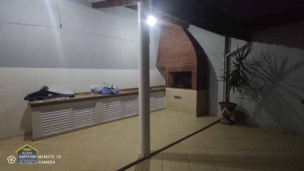 Casa à venda com 4 quartos, 3 suítes, 5 vagas e 187m² no Balneario Flórida, Praia Grande (SP) — foto 13 de 30