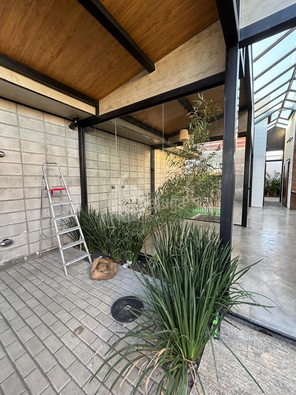 garage