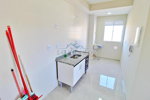 Cozinha e área de serviço